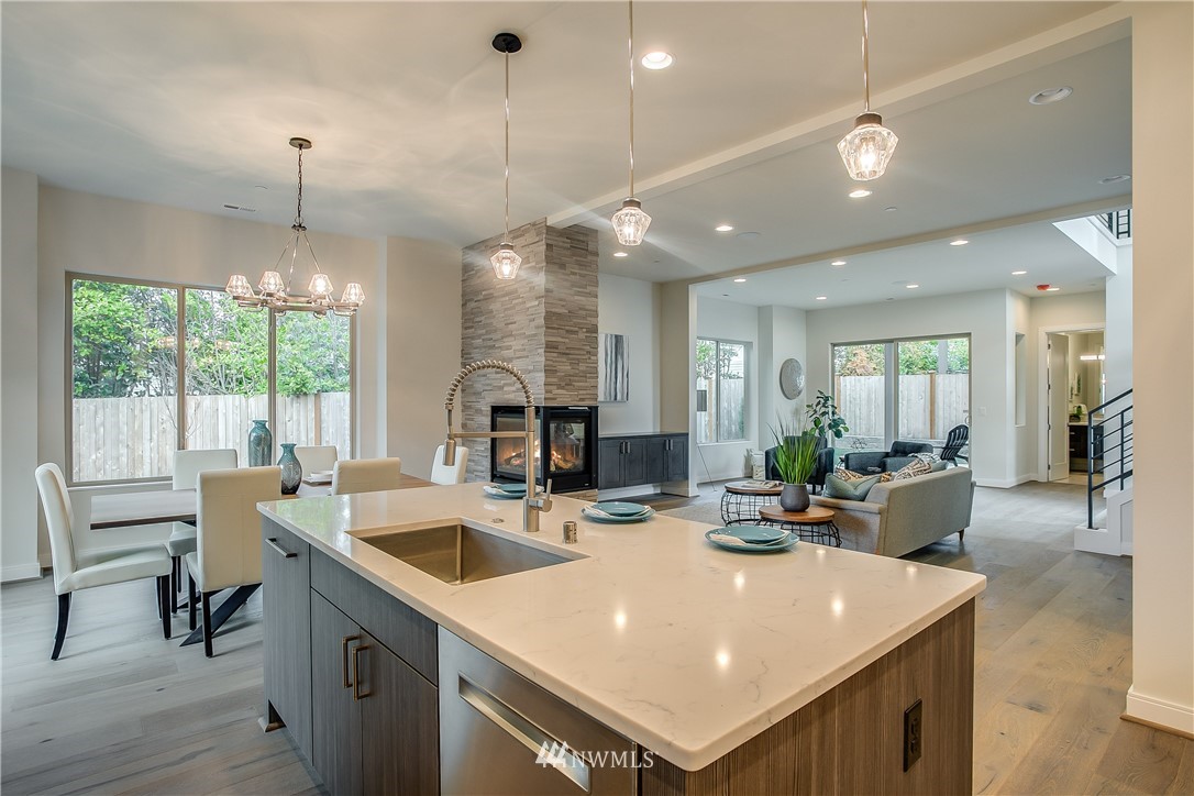 1814 Northeast 13th Street Renton, WA 98056 - Photo 10 of 25 Gallery Image 10