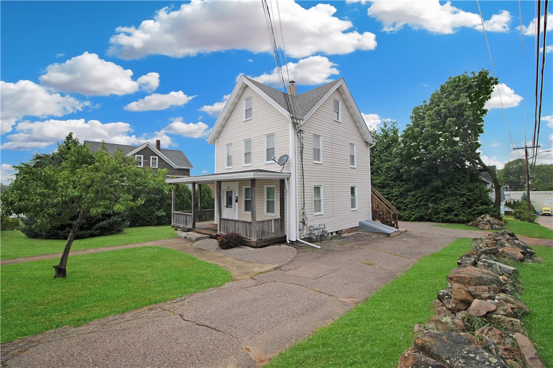 38 Oak Street Westerly, RI 02891 - Photo 1 of 33 Gallery Image 1