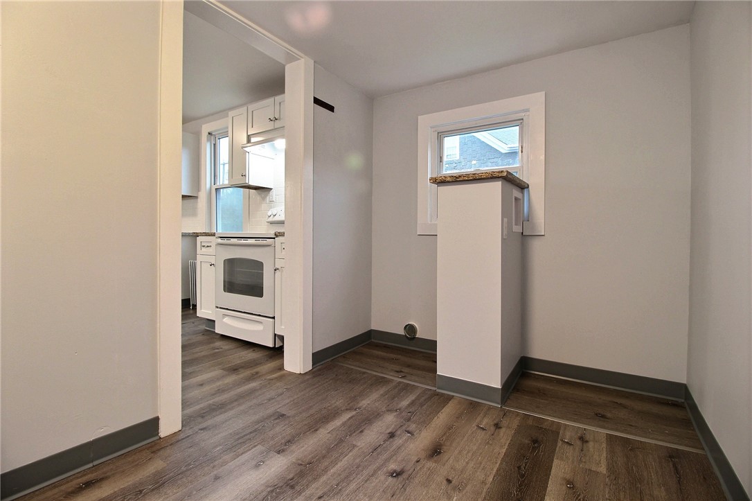 38 Oak Street Westerly, RI 02891 - Photo 12 of 33 Gallery Image 12
