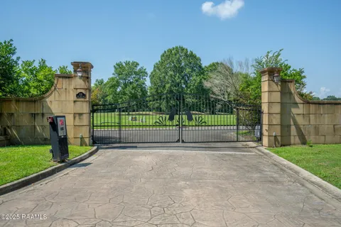 $45,675 | 119 Wateredge Circle, Carencro, LA 70520