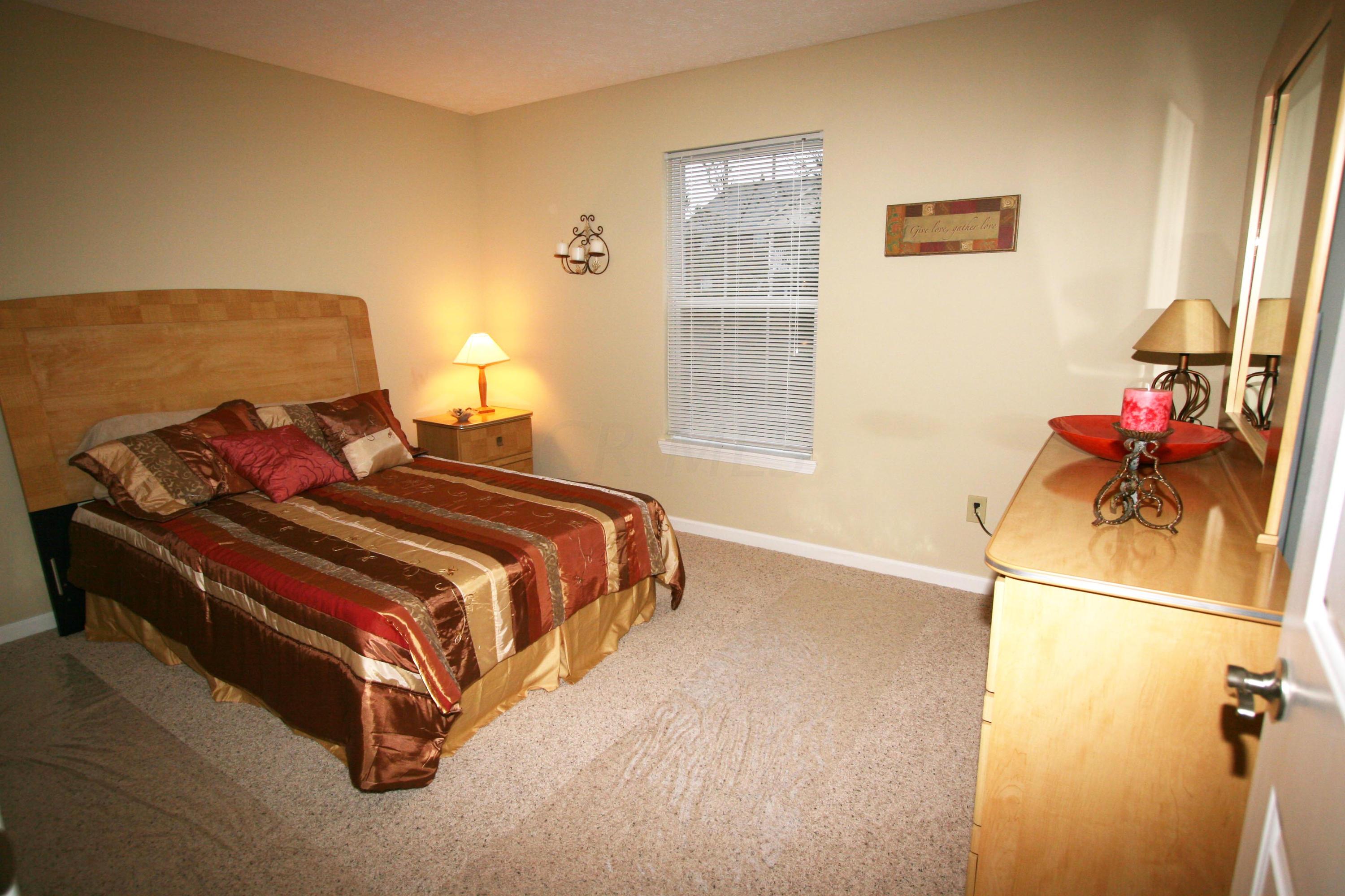 5480 Garden Ridge Columbus, OH 43228 - Photo 3 of 3