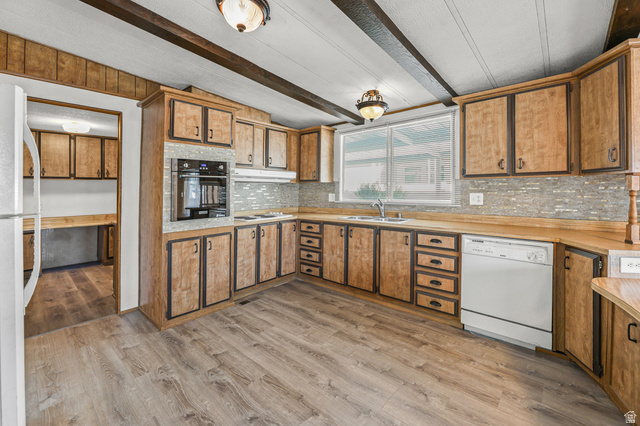 132 West Alta View Way Sandy, UT 84070 - Photo 6 of 40
