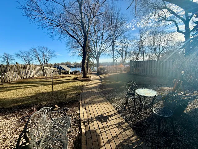 $759,000 | 3321 North Bayview Lane, McHenry, IL 60051