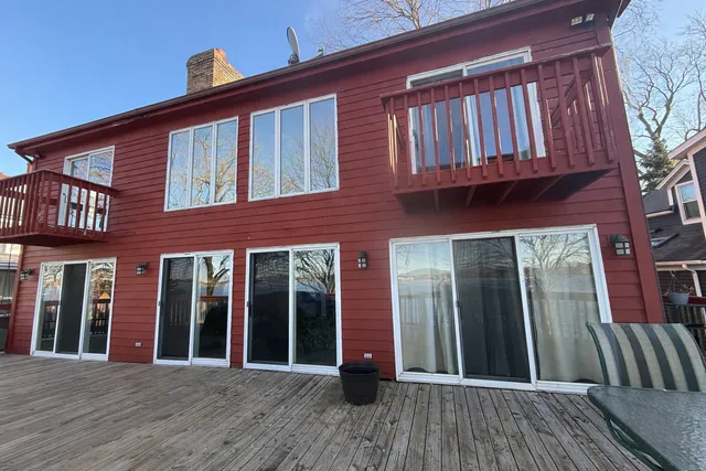 $759,000 | 3321 North Bayview Lane, McHenry, IL 60051