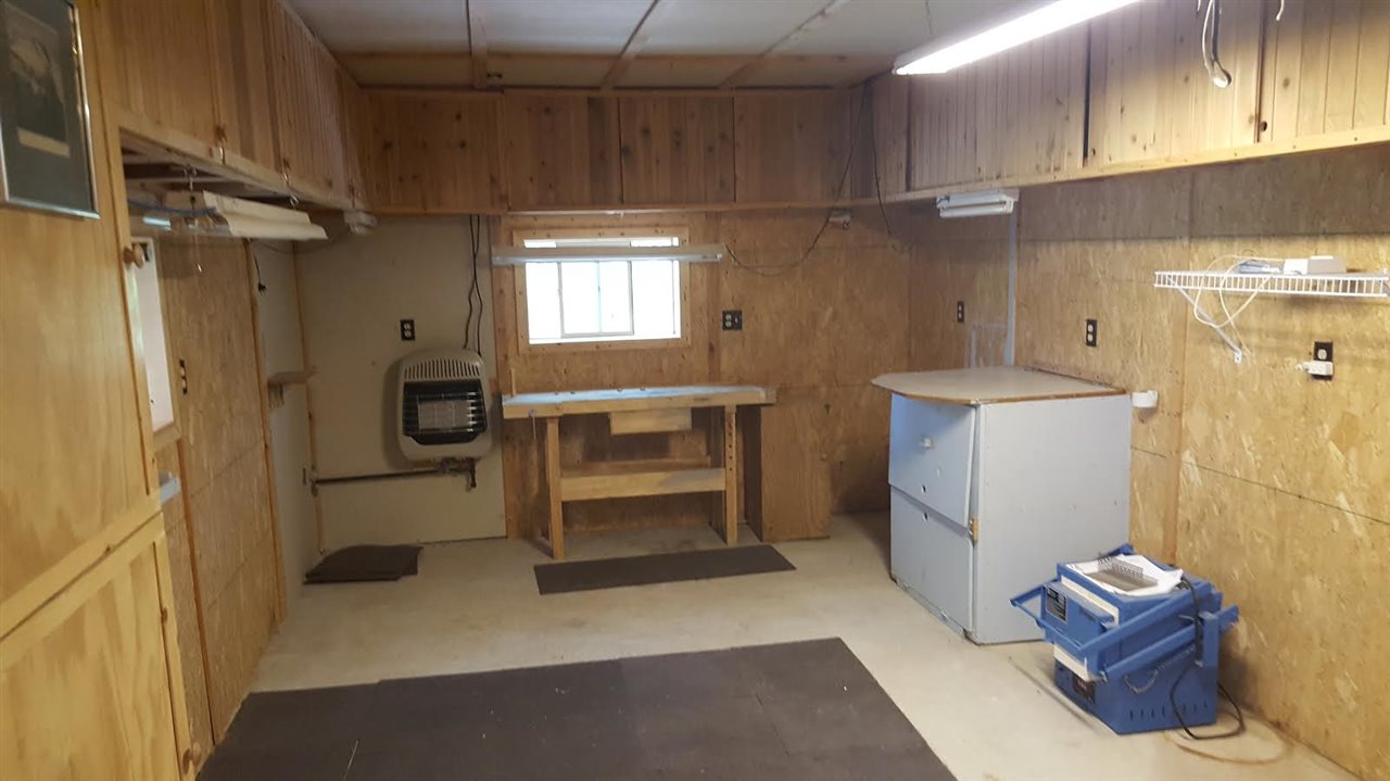 714 Ridge Road Beulah, MI 49617 - Photo 12 of 29 1834163-12.JPG