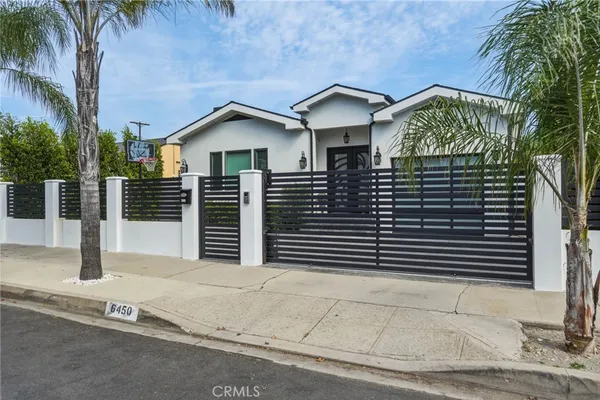 $6,500 | 6450 Teesdale Avenue, North Hollywood, CA 91606