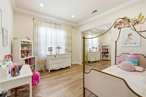 $6,500 | 6450 Teesdale Avenue, North Hollywood, CA 91606