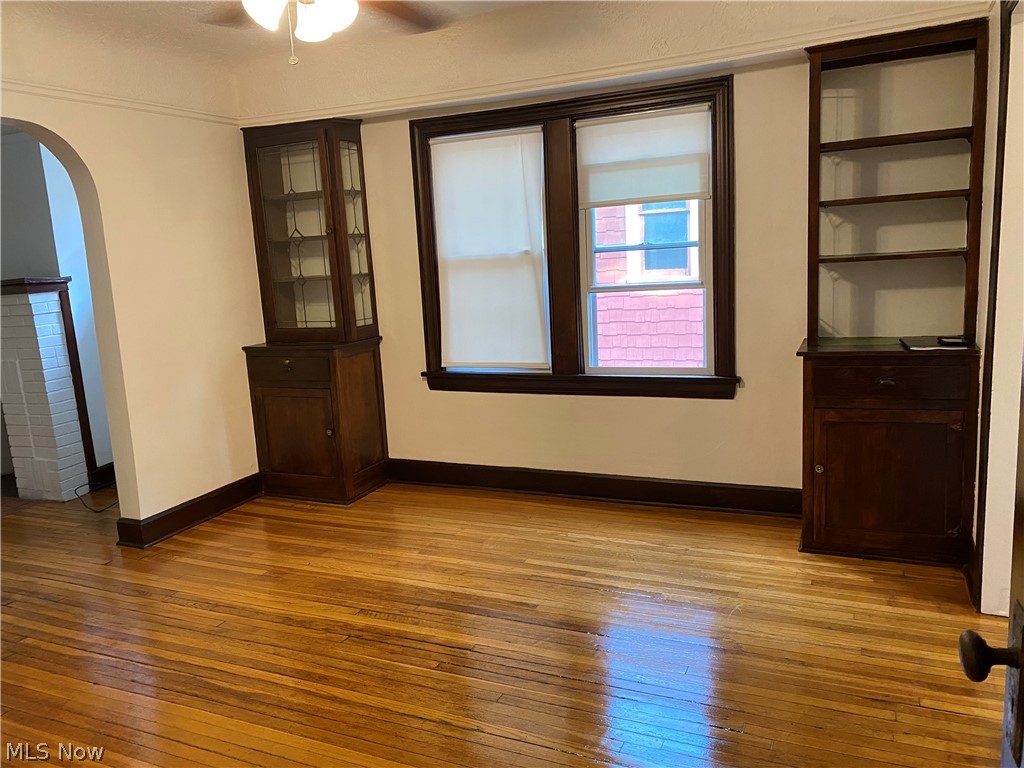 1774 Algonac Road Cleveland, OH 44112 - Photo 3 of 18
