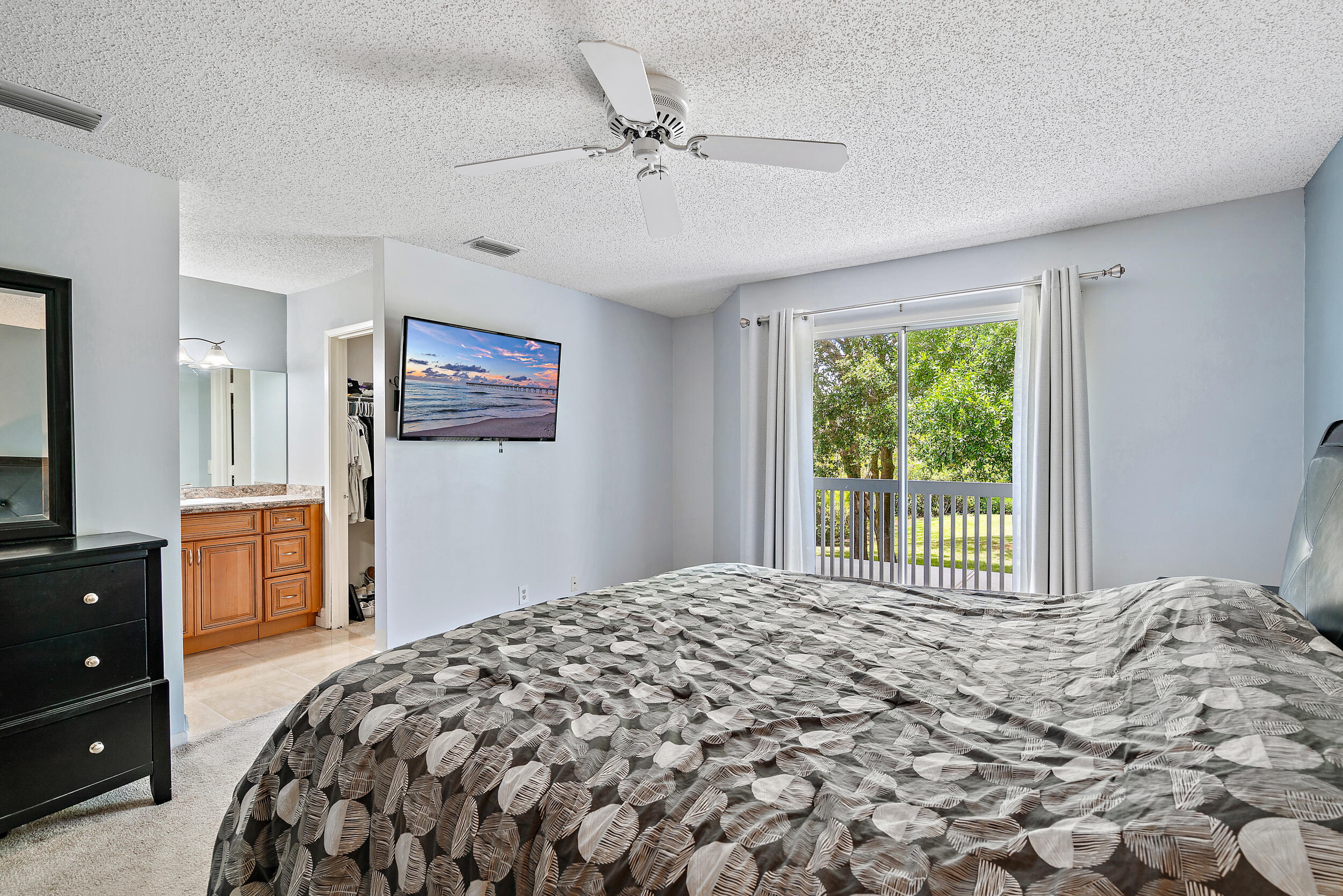 6183 Riverwalk Lane, Unit 7 Jupiter, FL 33458 - Photo 13 of 35 6183 Riverwalk Ln #7 MLS-14