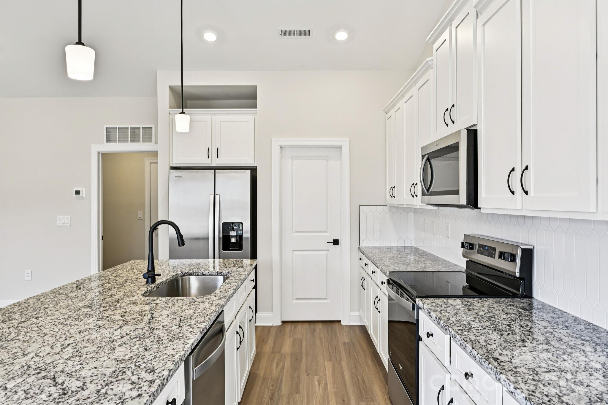 120 Rills Xing Way Troutman, NC 28166 - Photo 9 of 19