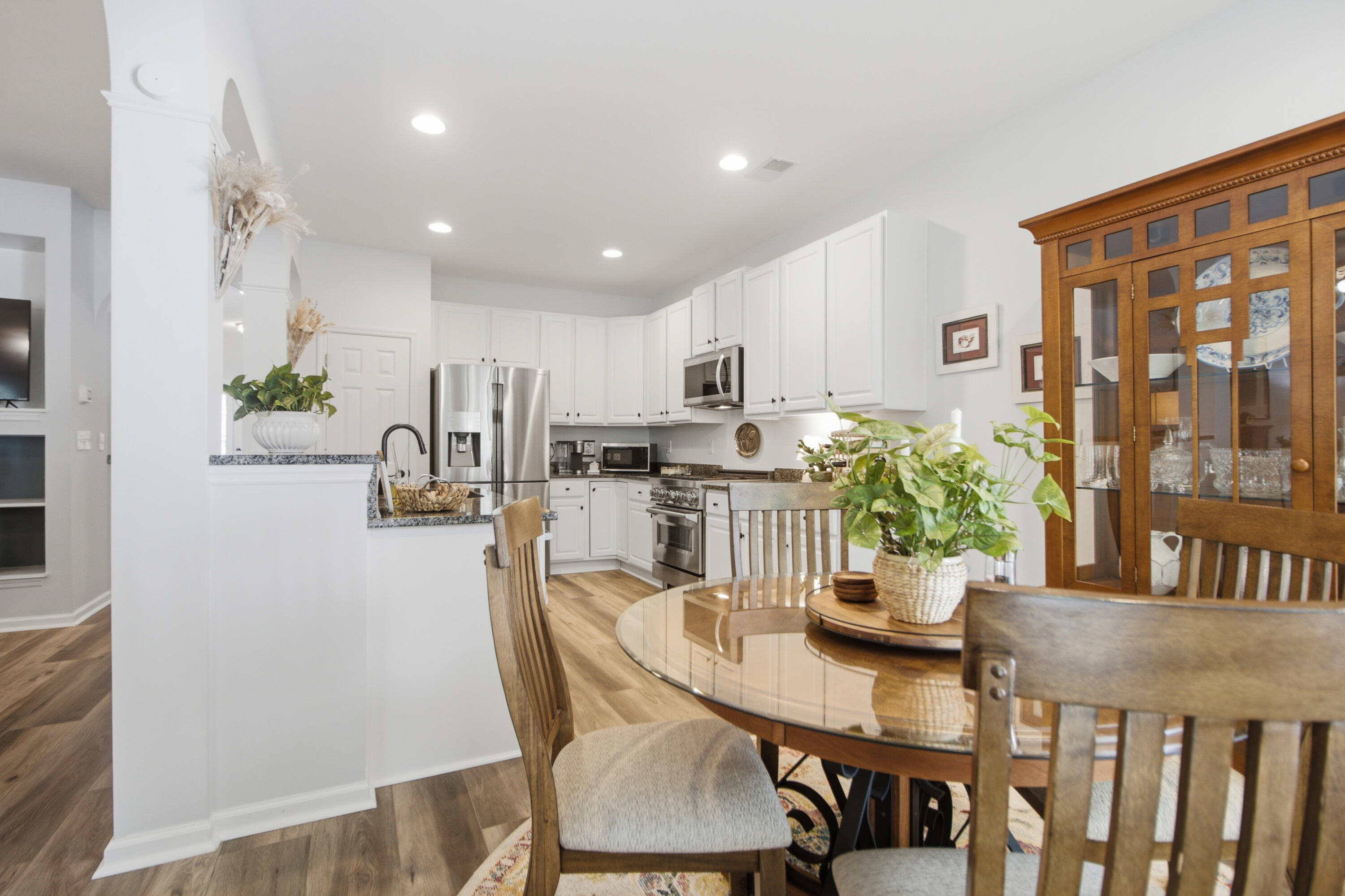2467 Draymohr Court Mount Pleasant, SC 29466 - Photo 16 of 40 2467 Draymohr -Tidalcreekphoto- (24)