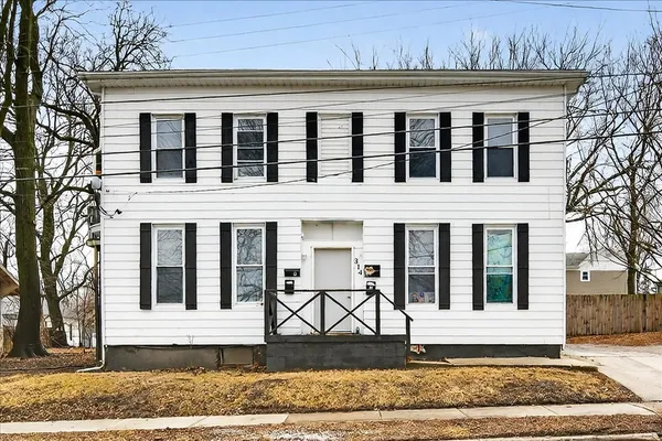 $220,000 | 314 West Wood Street, Bloomington, IL 61701