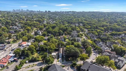 $1,224,000 | 4412 Westlawn Drive, Nashville, TN 37209