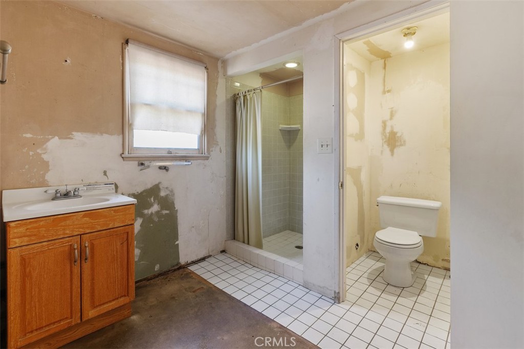 417 East Cornell Drive Rialto, CA 92376 - Photo 40 of 40