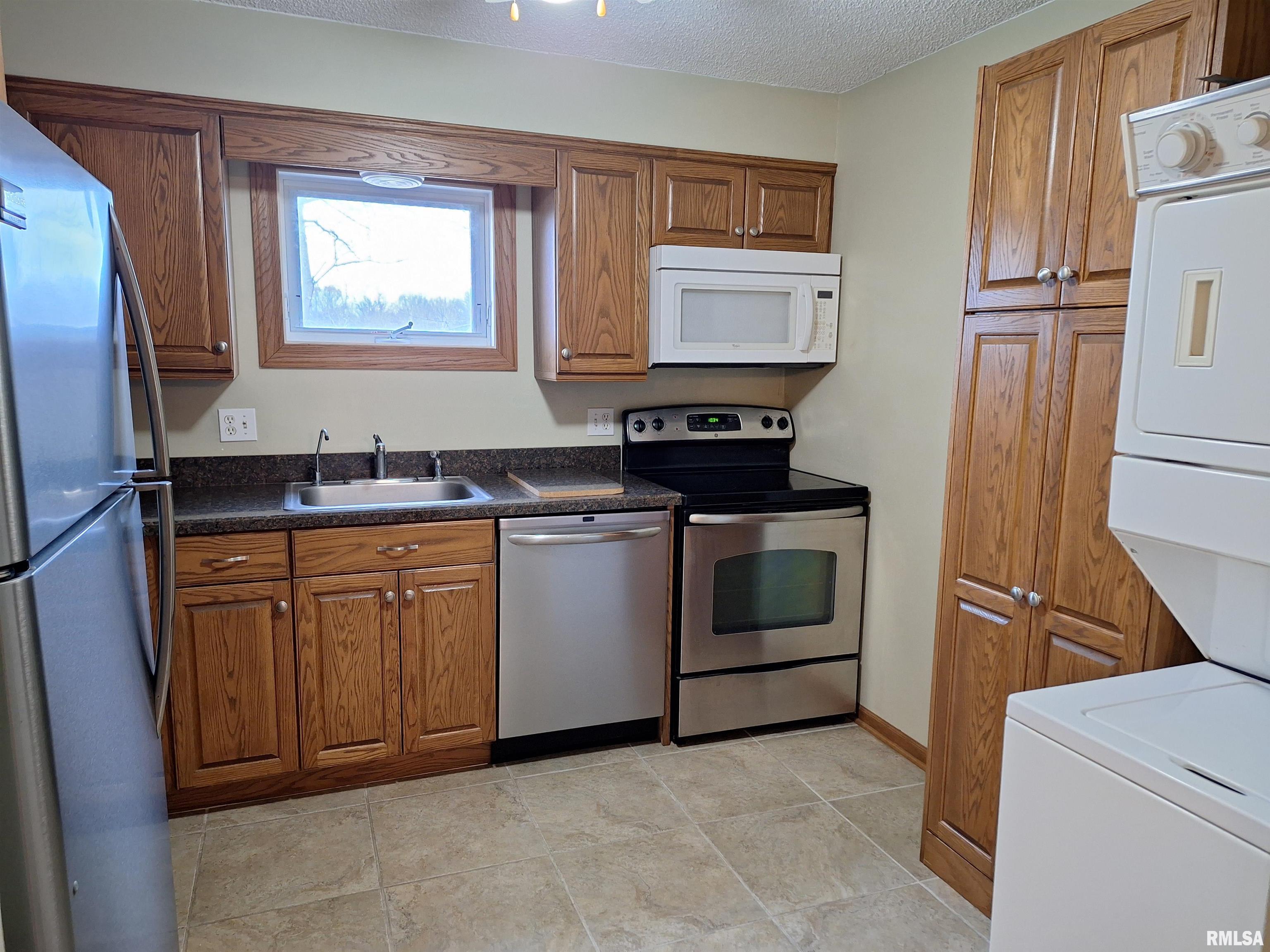 1914 Jeanette Lane, Unit 4 Springfield, IL 62702 - Photo 9 of 23
