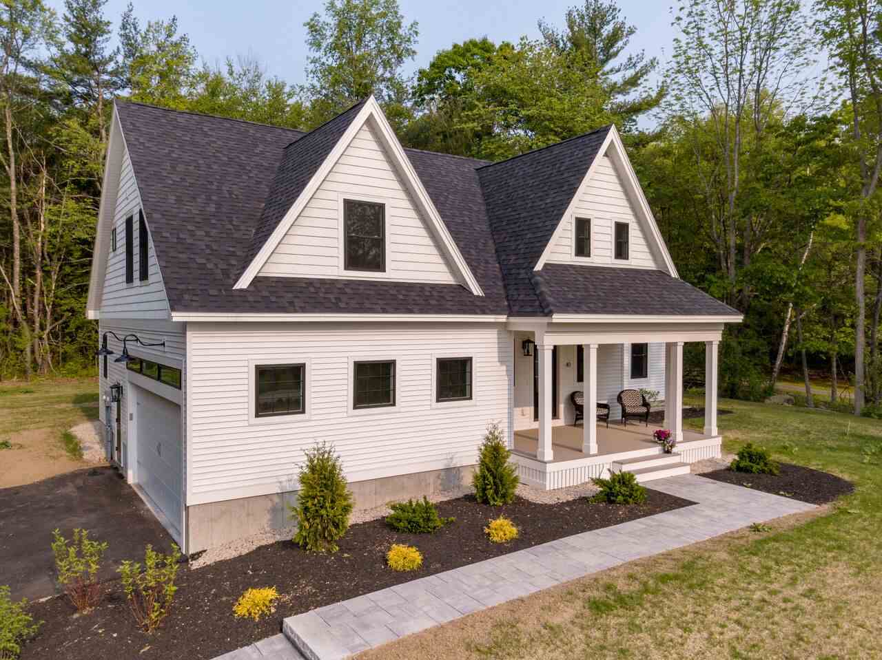 41 Depot Road Stratham, NH 03885 - Photo 3 of 24