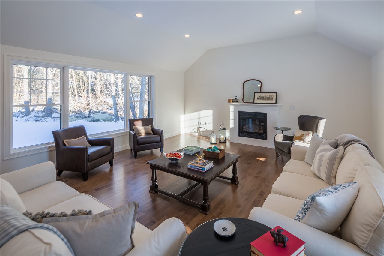 41 Depot Road Stratham, NH 03885 - Photo 8 of 24