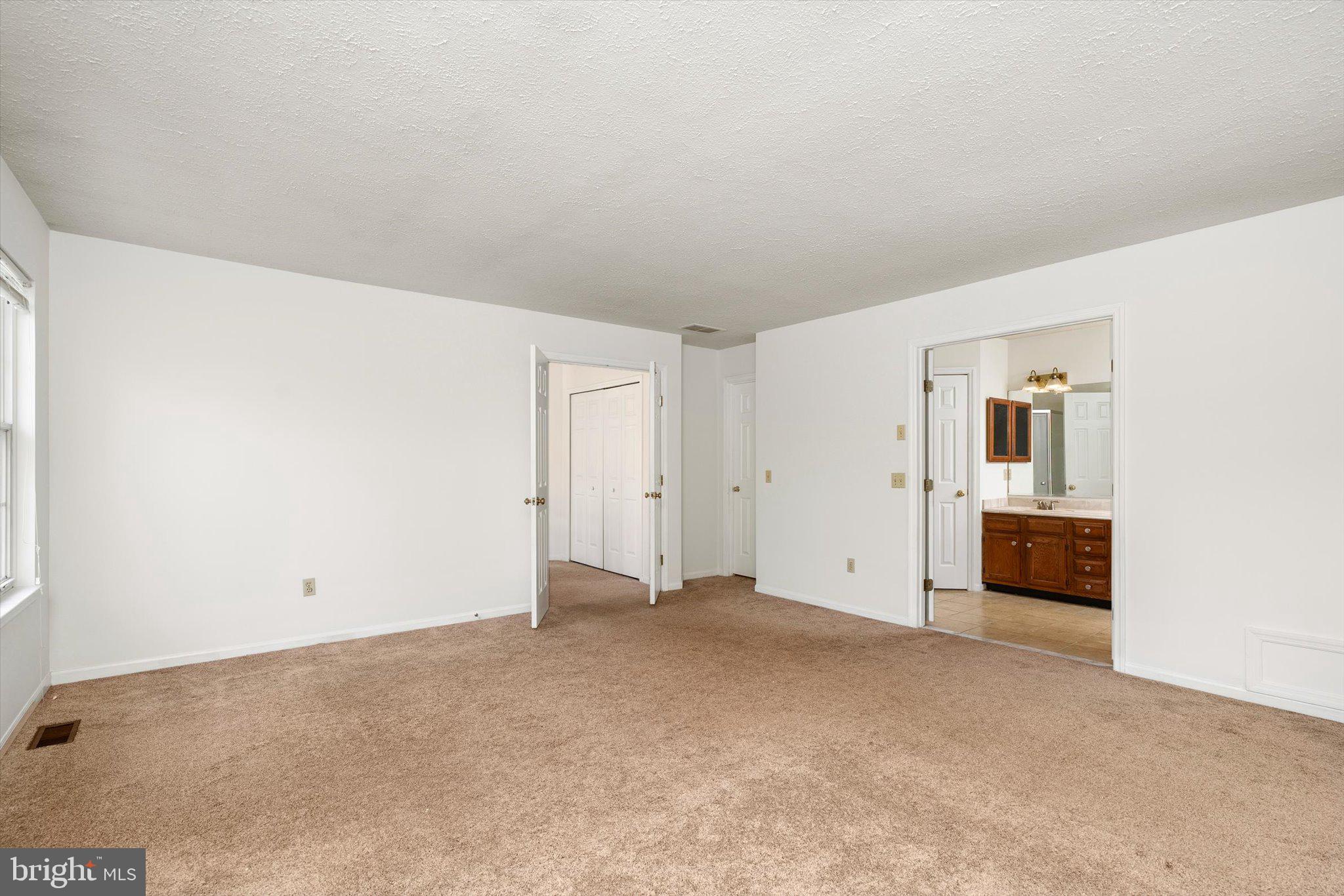 38 Castleton Road Princeton, NJ 08540 - Photo 16 of 28 Primary Bedroom