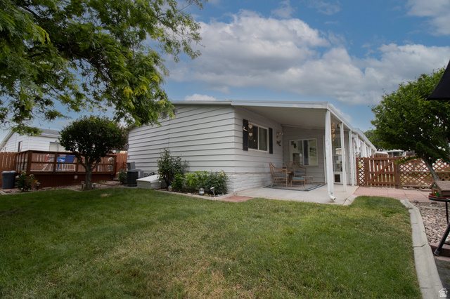 77 West Alta View Way Sandy, UT 84070 - Photo 24 of 43