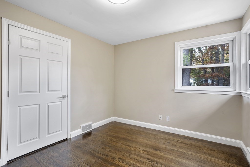 31 Gardner Road Easton, MA 02356 - Photo 18 of 26 Gallery Image 18