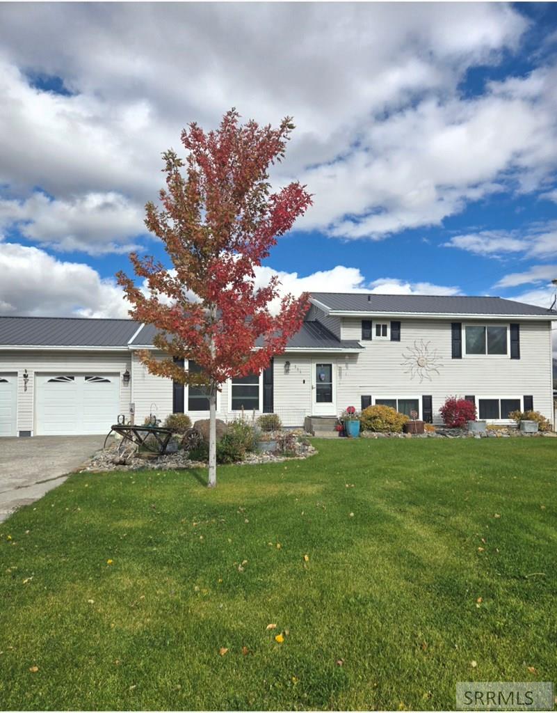 111 Hickok Mackay, ID 83251 - Photo 35 of 37