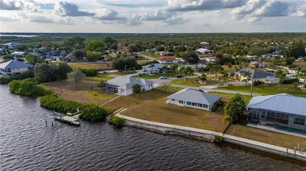 $649,000 | 3672 Peace River Drive, Punta Gorda, FL 33983
