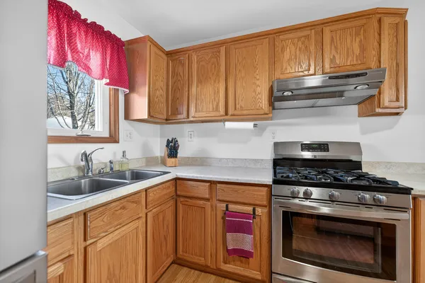 $239,900 | 714 Ellwood Avenue, DeKalb, IL 60115