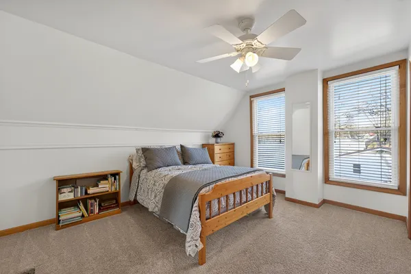 $239,900 | 714 Ellwood Avenue, DeKalb, IL 60115