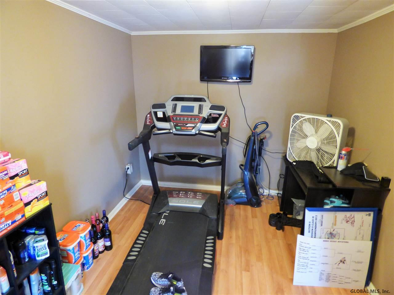Photo 4