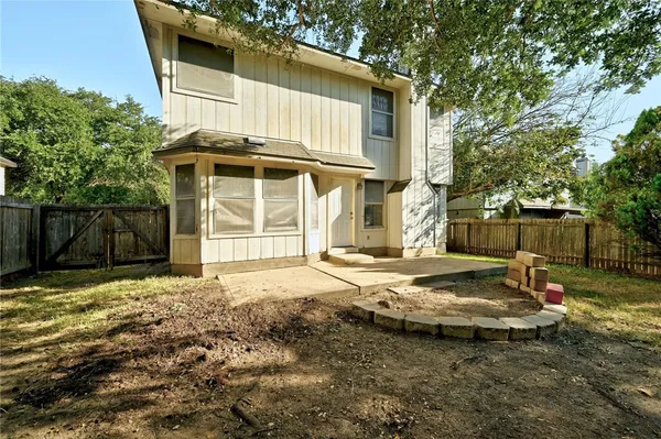 $2,395 | 1311 Tetbury Lane, Austin, TX 78748