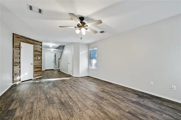 $2,395 | 1311 Tetbury Lane, Austin, TX 78748
