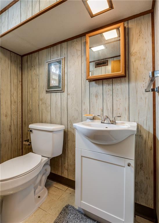 891 Blue Ridge Road Pittsburgh, PA 15239 - Photo 13 of 14 Gallery Image 13