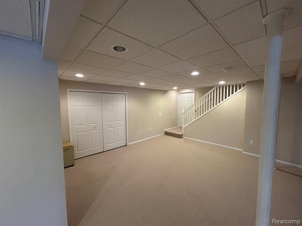 3904 Kaeleaf Road Lake Orion, MI 48360 - Photo 45 of 66