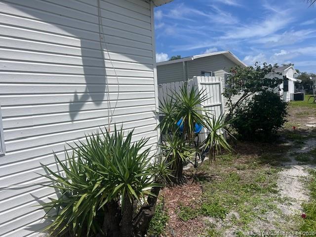 3430 Bayridge Road Lantana, FL 33462 - Photo 40 of 46