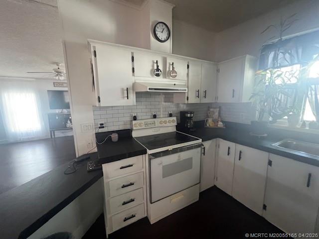 3430 Bayridge Road Lantana, FL 33462 - Photo 10 of 46