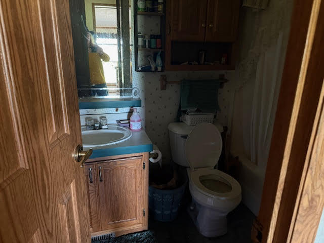 601 South Bossett Road Ravenna, MI 49451 - Photo 13 of 22 2nd Bath