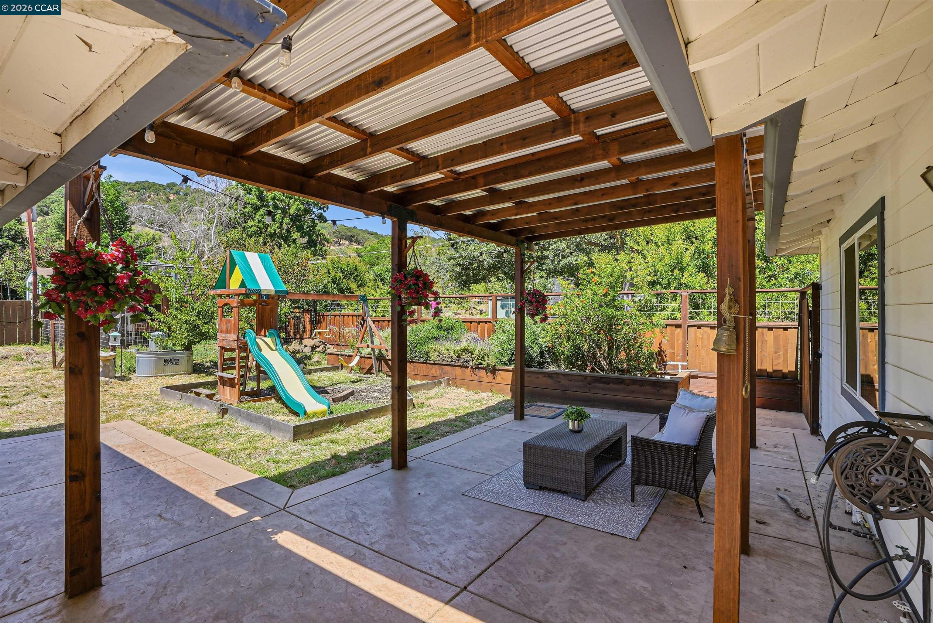 1911 Franklin Canyon Road Martinez, CA 94553 - Photo 32 of 41