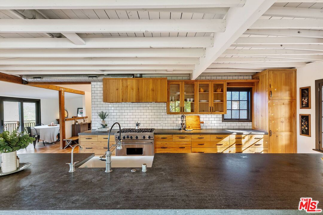 1551 Penny Road Topanga, CA 90290 - Photo 19 of 51