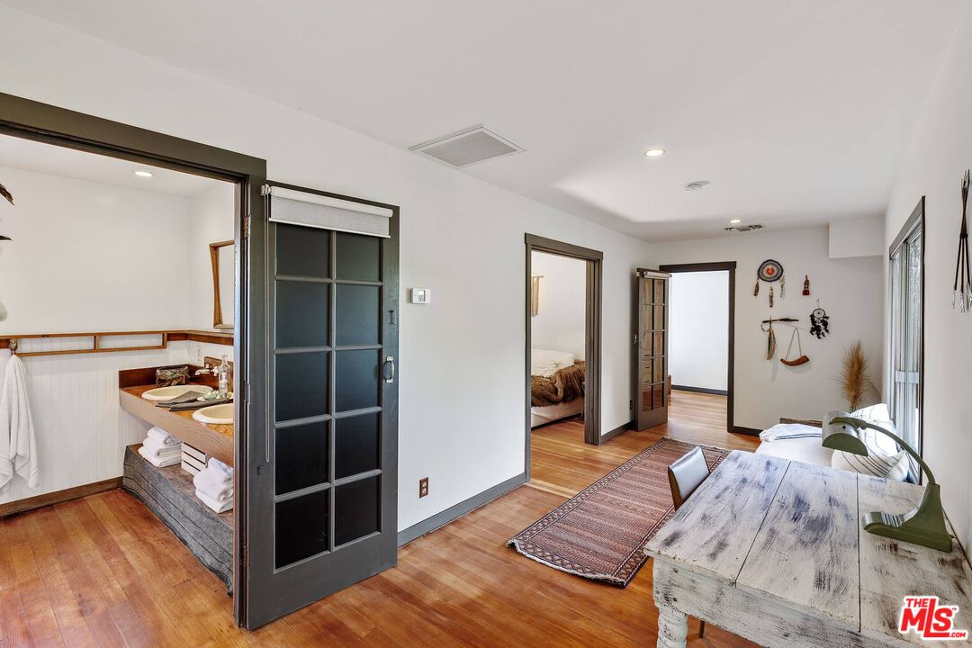 1551 Penny Road Topanga, CA 90290 - Photo 20 of 51