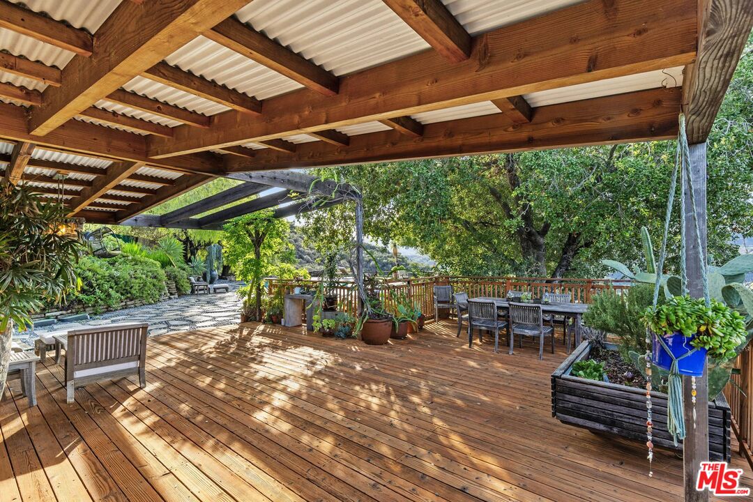 1551 Penny Road Topanga, CA 90290 - Photo 46 of 51