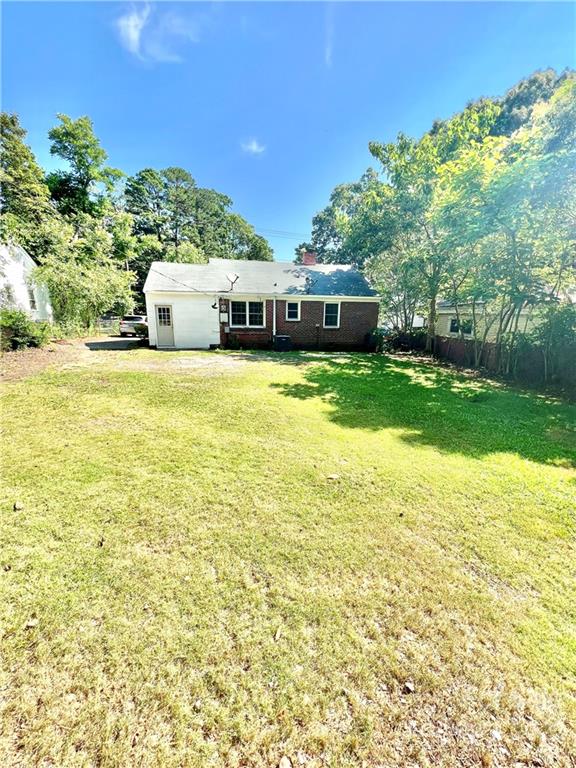 1425 Remount Road Charlotte, NC 28208 - Photo 2 of 11 Gallery Image 2