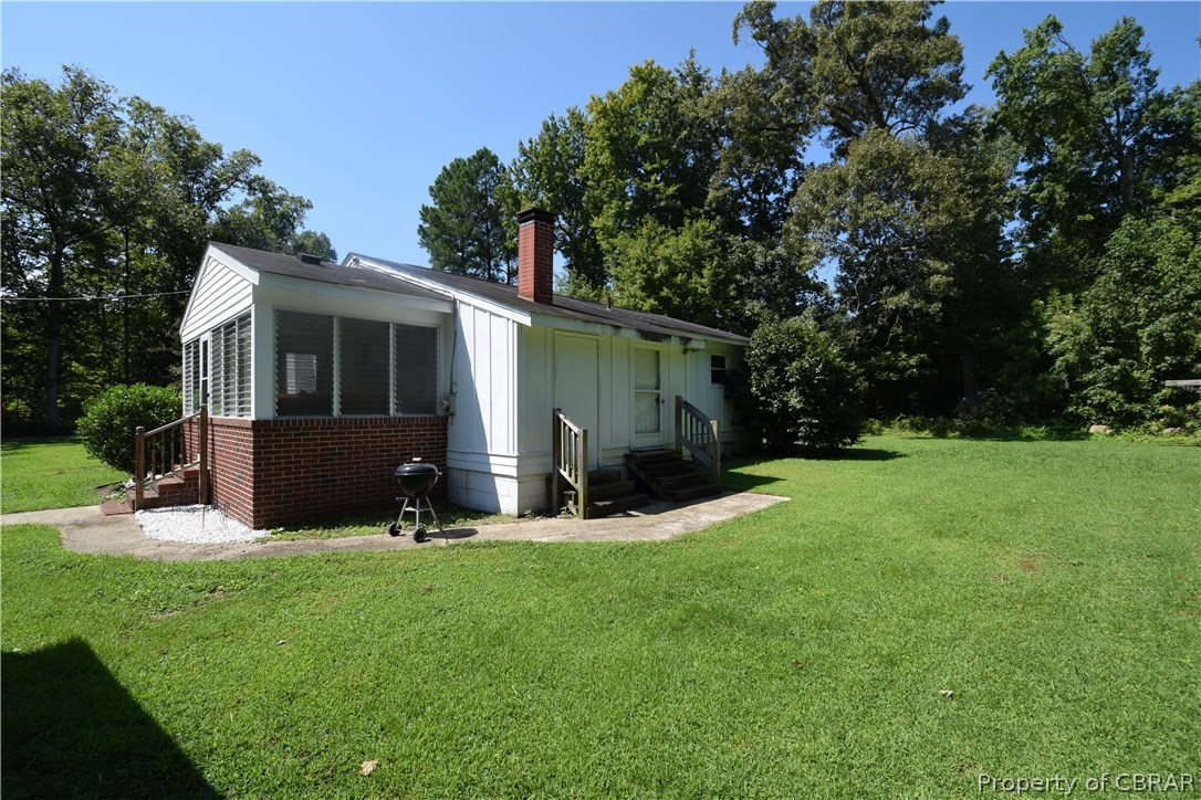 4145 Shelly Road Hayes, VA 23072 - Photo 4 of 17