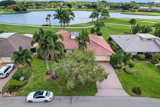 $945,000 | 13872 Greensview Drive, Palm Beach Gardens, FL 33418