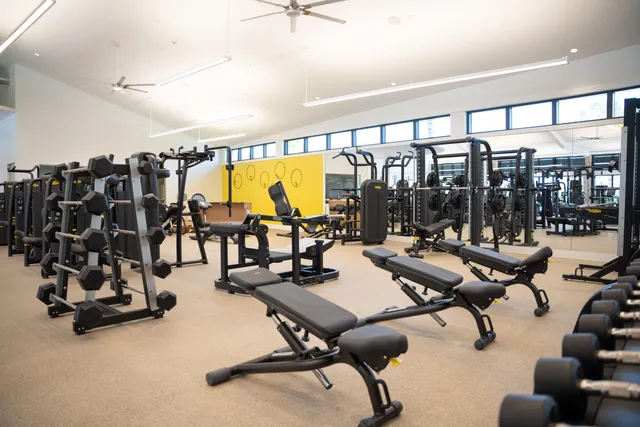 $945,000 | 13872 Greensview Drive, Palm Beach Gardens, FL 33418