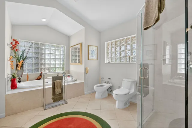 $945,000 | 13872 Greensview Drive, Palm Beach Gardens, FL 33418