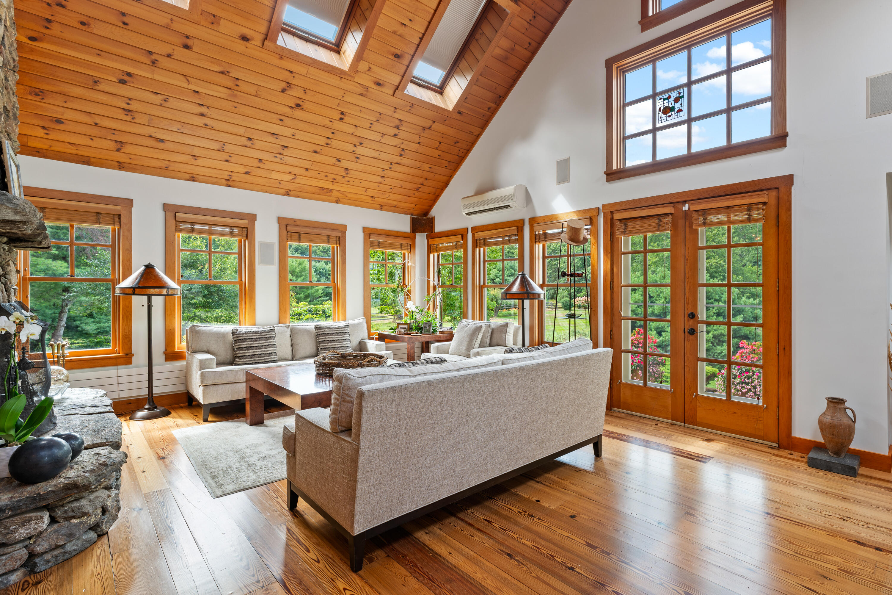 123 Ogunquit Road Cape Neddick, ME 03902 - Photo 11 of 47 10