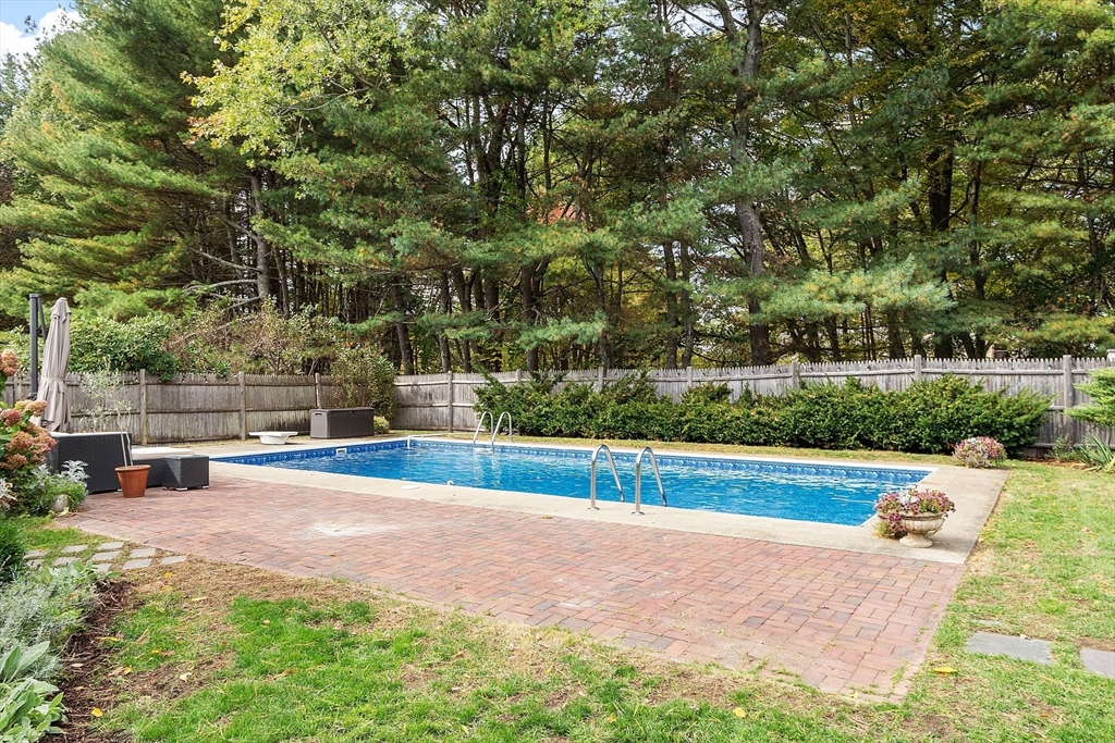9 Butternut Road Westford, MA 01886 - Photo 33 of 42
