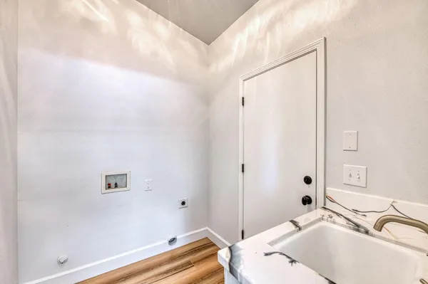 $449,900 | 4994 West Decatur Avenue, Fresno, CA 93722