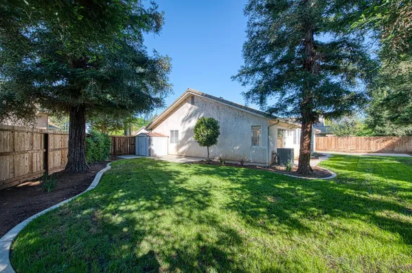 $449,900 | 4994 West Decatur Avenue, Fresno, CA 93722