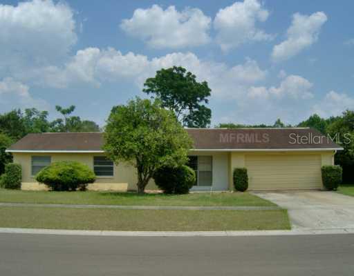 607 Red Robin Road Seffner, FL 33584 - Photo 1 of 1 Exterior Front